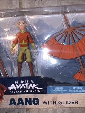 Avatar: The Last Airbender Aang 5 inch Action Figure with Orange Glider